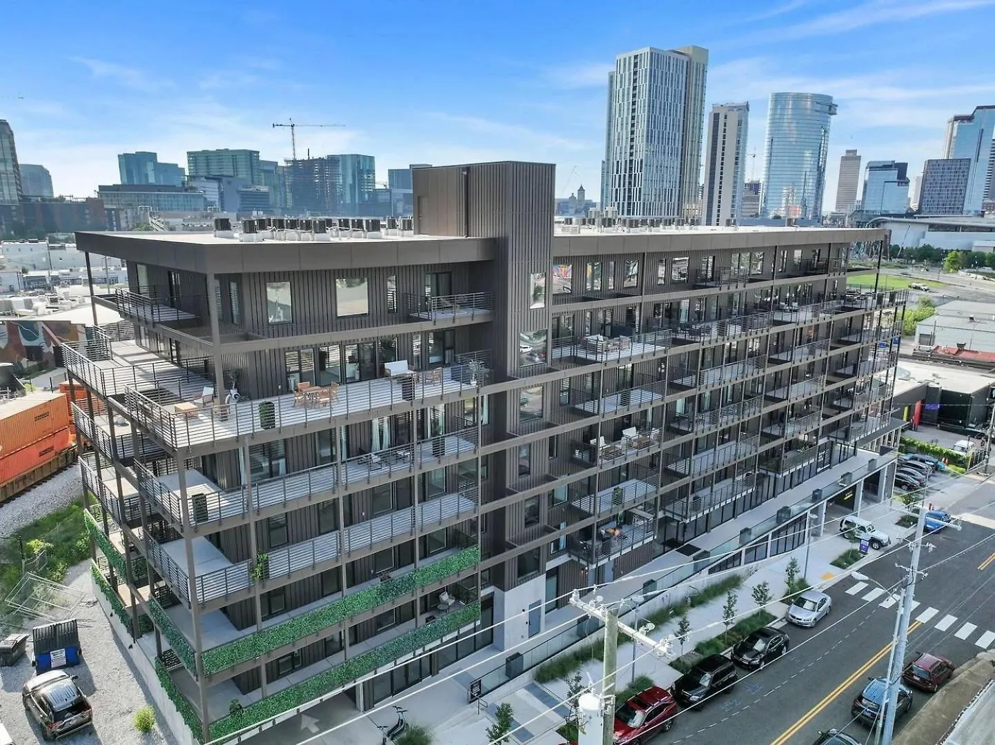Plush Haven-2 Unit Combo-Walk To Broadway Nashville Holiday home
